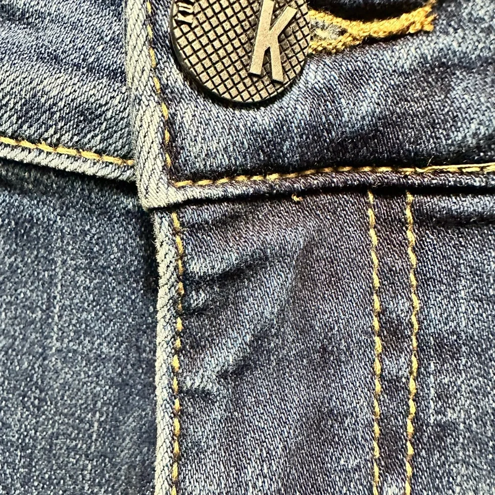 Kut from the Kloth Blue Flare Wide Leg Jeans - Picture 3 of 15